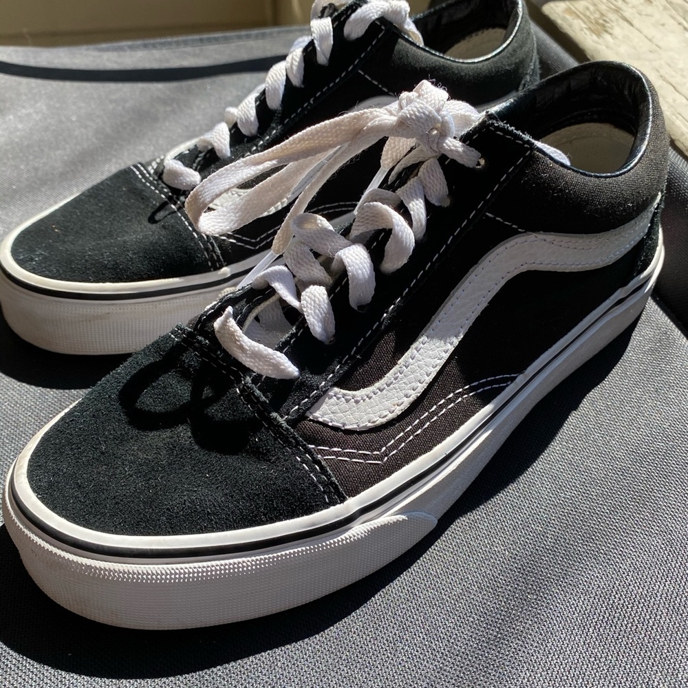 Vans Old Skool Black & White Skate Shoes